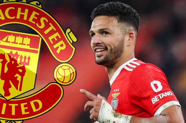 Bruno Fernandes lôi kéo Goncalo Ramos tới MU 1