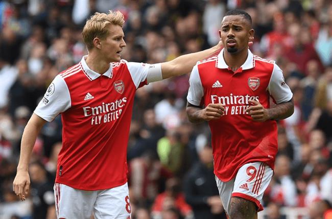 Arteta thừa nhận không có bộ ba tấn công ở trận gặp Fulham