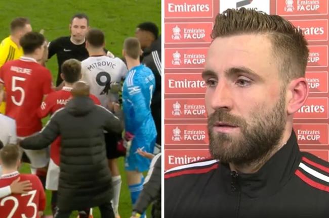 Luke Shaw phản ứng thế nào khi Fulham nhận 3 thẻ đỏ?