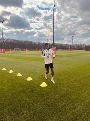 Marcus Rashford trở lại luyện tập sau chấn thương 3