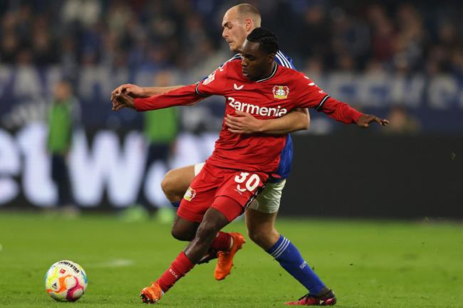 MU bắt đầu đàm phán với người đại diện của Jeremie Frimpong