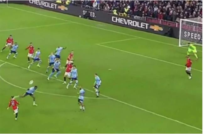 Bàn thắng của Rashford vào lưới Brentford bị hủy bỏ