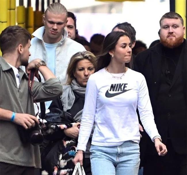 Điểm tin sáng 74 Man United lại nhận án phạt từ FA 2