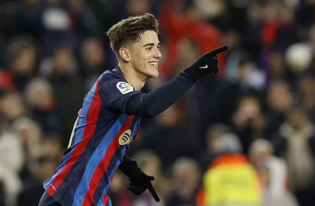 Xavi có câu trả lời cho Chelsea vụ Gavi Xavi co cau tra loi cho Chelsea vu Gavi