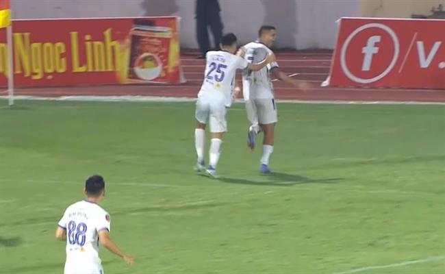 VIDEO: Lucao đánh đầu cận thành gỡ hòa cho CLB Hà Nội