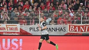 Florian Niederlechner