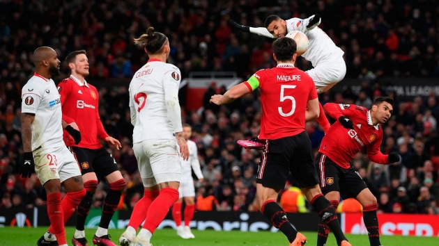 MU chuẩn bị làm khách trên sân của Sevilla MU chuan bi lam khach tren san cua Sevilla