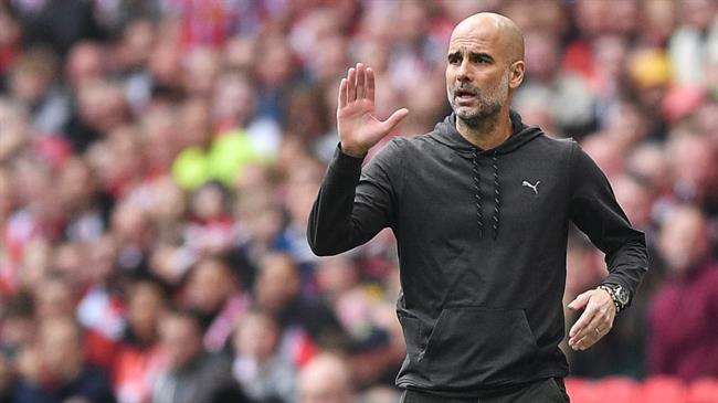 Pep Guardiola len tieng ve cuoc dua vo dich o Ngoai hang Anh