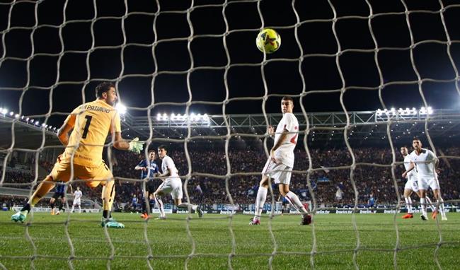 Nhận định Roma vs AC Milan (23h00 ngày 294) Đại chiến tranh top 4 1