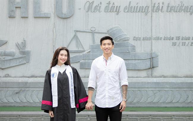 Đoàn Văn Hậu khoe ảnh đẹp long lanh với nửa kia