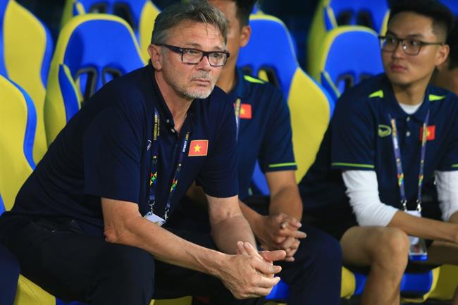 HLV Philippe Troussier U22 Viet Nam vs Lao 30/4