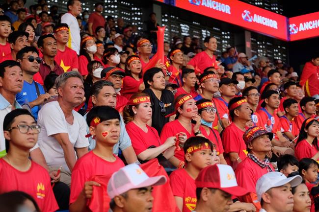 CdV Viet Nam vs Lao 30/4