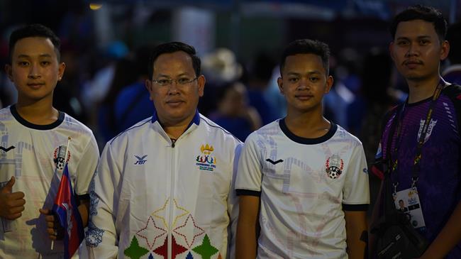 Sức hấp dẫn của vật phẩm SEA Games 32 trước ngày khai mạc 12