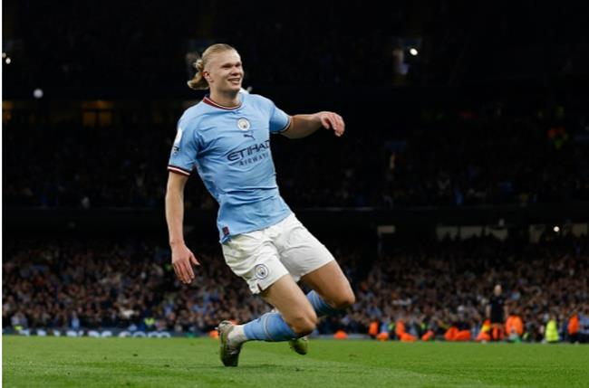 Haaland ghi bàn thứ 35 ở EPL mùa này Haaland ghi ban thu 35 o EPL mua nay