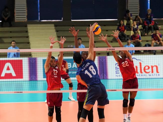 Nam thần Quản Trọng Nghĩa bất lực ở trận thua của ĐT bóng chuyền Việt Nam 9