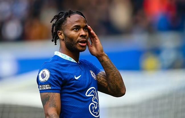 Raheem Sterling len tieng ve mua giai tham hoa o Chelsea