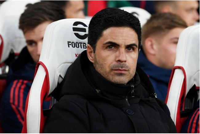 Mikel Arteta cap nhat tinh hinh luc luong cua Arsenal