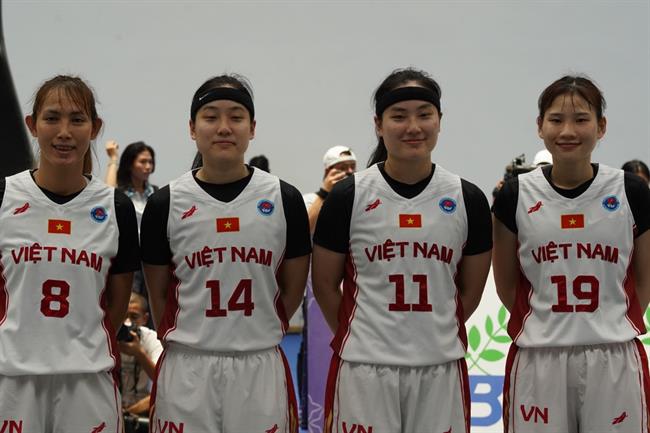 Vỡ òa cảm xúc ở lần đầu Việt Nam giành vàng bóng rổ SEA Games 1