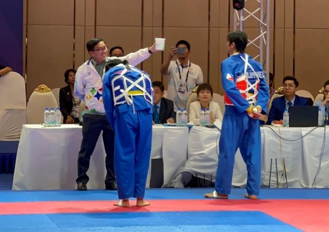 Thảo Ngân bốc thăm để tranh HCV với đối thủ Thao Ngan boc tham de tranh HCV voi doi thu