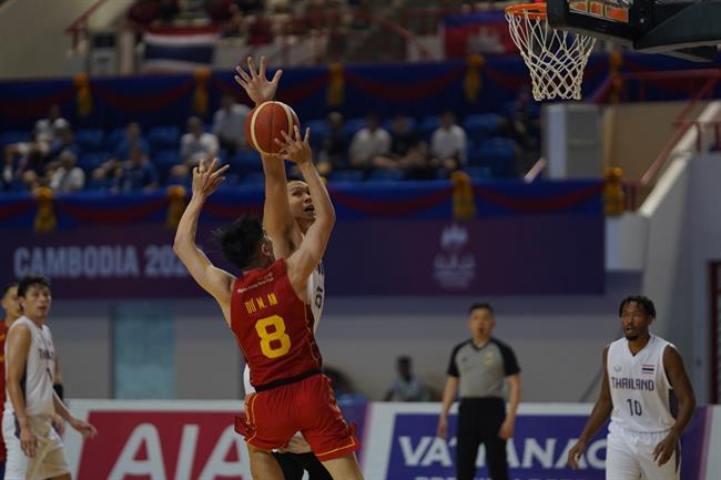 Bóng rổ nam Việt Nam thua Thái Lan 41 điểm trận mở màn SEA Games 5