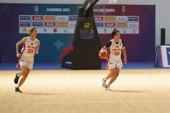 Thắng nhẹ Singapore, ĐT bóng rổ nữ Việt Nam chia tay SEA Games 32 1 Thắng nhẹ Singapore, ĐT bóng rổ nữ Việt Nam chia tay SEA Games 32 1