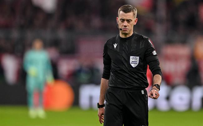 Trong tai nguoi Phap Clement Turpin bat chinh tran Inter vs Milan 