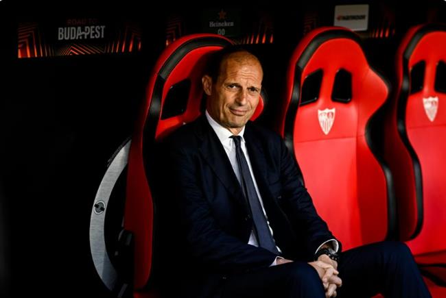 Max Allegri khong the dua Juventus vao CK cup C2 mua nay