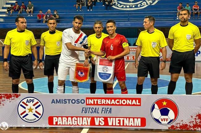 ĐT futsal Việt Nam để thua trận giao hữu cuối tại Paraguay 1