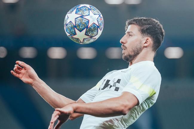 Ruben Dias Man City thích thú trước áp lực giành cú ăn ba 1 Ruben Dias Man City thích thú trước áp lực giành cú ăn ba 1