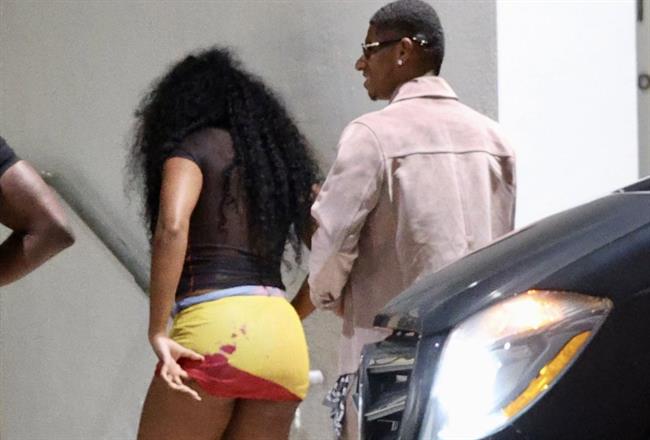 Chia tay hôn thê, Rashford vào khách sạn cùng gái lạ