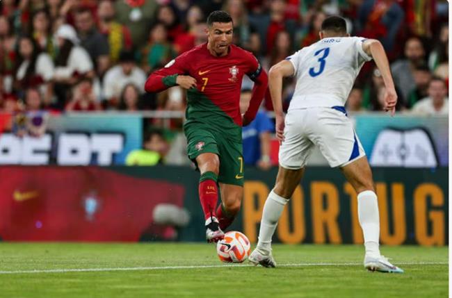 Ronaldo khong ghi ban truoc Bosnia