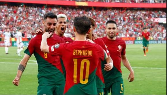 Nhận định Iceland vs Bồ Đào Nha (01h45 ngày 216) Phô diễn sức mạnh 2 Nhận định Iceland vs Bồ Đào Nha (01h45 ngày 216) Phô diễn sức mạnh 2