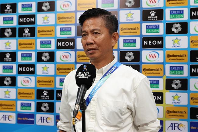 HLV Hoàng Anh Tuấn: Thất bại này sẽ giúp các cầu thủ trưởng thành