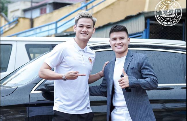 Quang Hải xuất hiện bảnh bao trong ngày ra mắt CĐV Công an Hà Nội