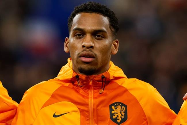 Sao Arsenal chào đón Jurrien Timber tới Emirates