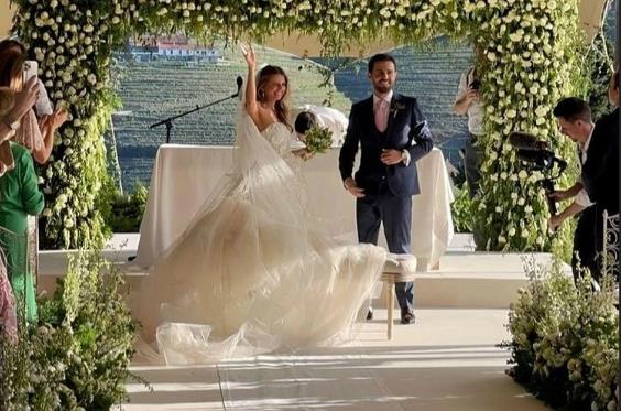 Bernardo Silva trổ tài ca hát tại lễ cưới của mình Bernardo Silva tro tai ca hat tai le cuoi cua minh