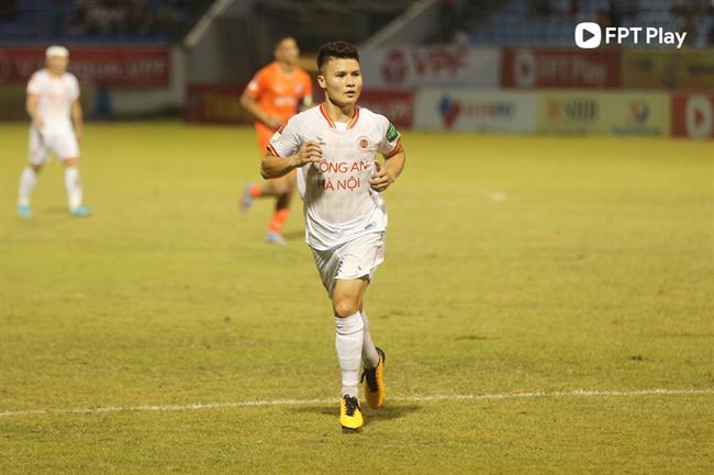 Quang Hải Filip Nguyễn cahn nam dinh 4