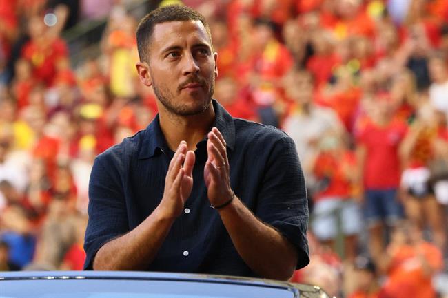 Eden Hazard chính thức nói lời chia tay sân cỏ 1