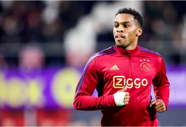 Jurrien Timber chuan bi gia nhap Arsenal