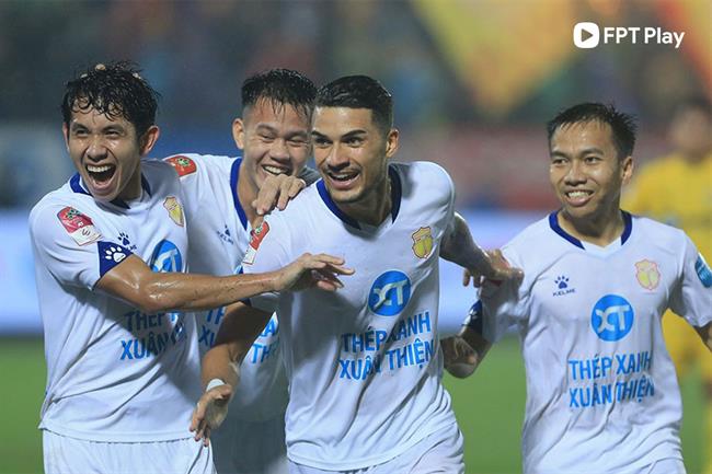 Nhận định trận Viettel - Nam Định trên FPT Play khó đoán vì Hoàng Đức và Hendrio 2 Nhận định trận Viettel - Nam Định trên FPT Play khó đoán vì Hoàng Đức và Hendrio 2