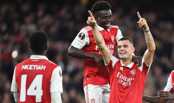  Eddie Nketiah thua nhan Arsenal se nho tien ve Granit Xhaka