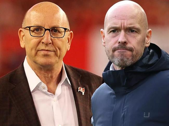 Ten Hag duoc cap them tien de mua sam