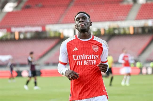 Folarin Balogun len tieng ve tuong lai o Arsenal