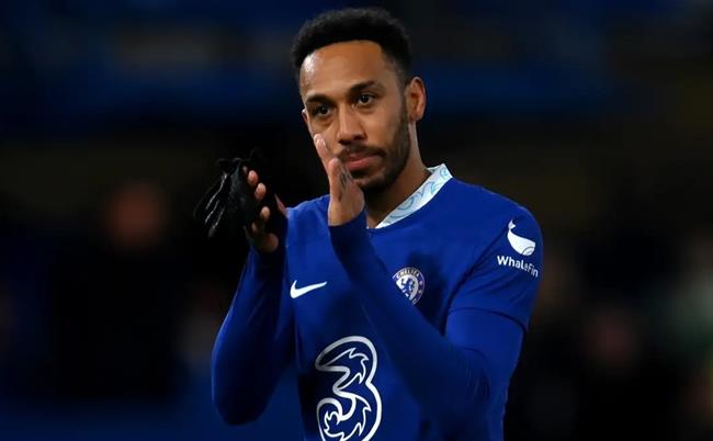Chelsea thanh lý Aubameyang cho Marseille