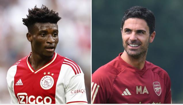 Arsenal tiếp tục “rút ruột” Ajax