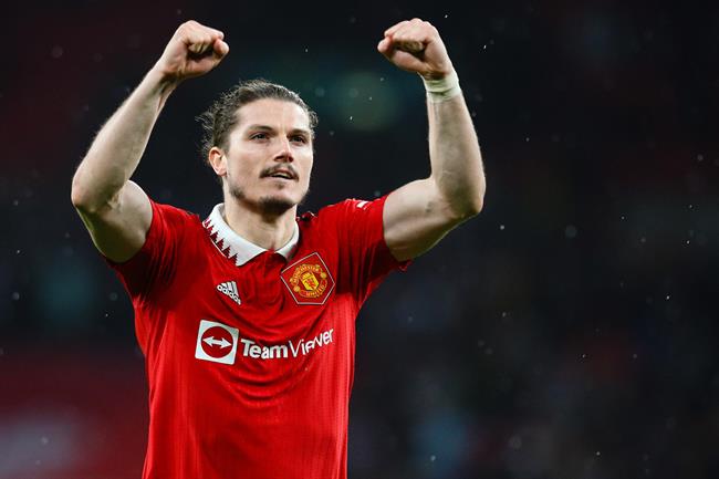 Marcel Sabitzer sắp có bến đỗ mới