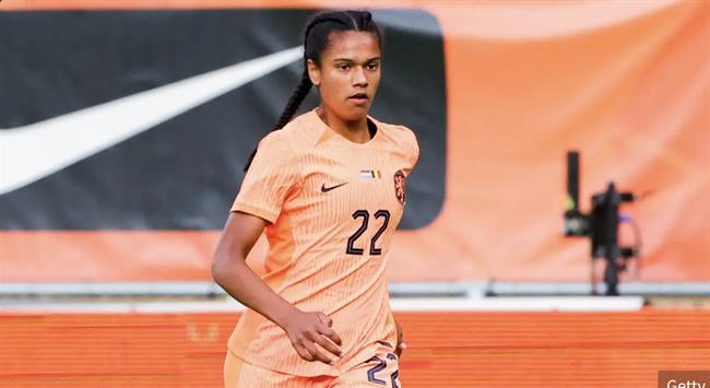 Nữ tiền đạo được MU săn đón quyết tâm ghi nhiều bàn vào lưới Việt Nam 1