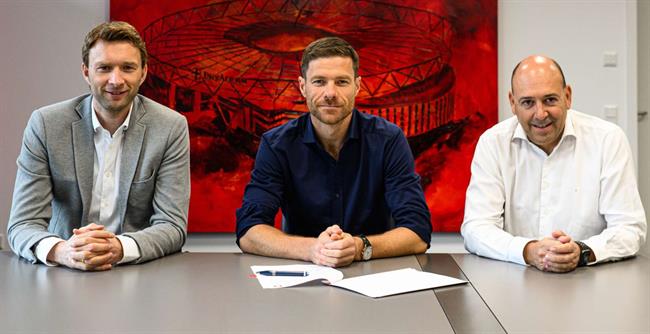Xabi Alonso từ chối Real Madrid, gia hạn với Bayer Leverkusen