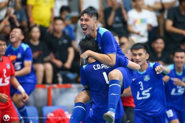 6 CLB tại Việt Nam cùng đăng ký chung sân nhà