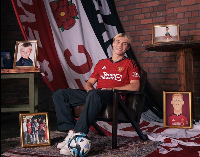 Man United chính thức nổ bom tấn Rasmus Hojlund